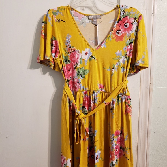 ASOS Dresses & Skirts - Floral yellow Fit and Flare dress